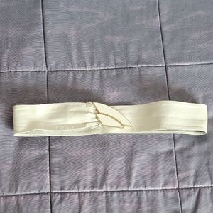 Vintage Emmanuel Stylish White And Gold Belt Genuine Leather